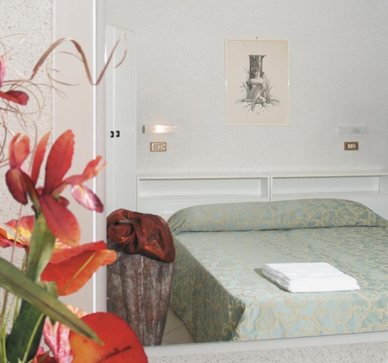 Hotel Liverpool Cervia Zimmer foto